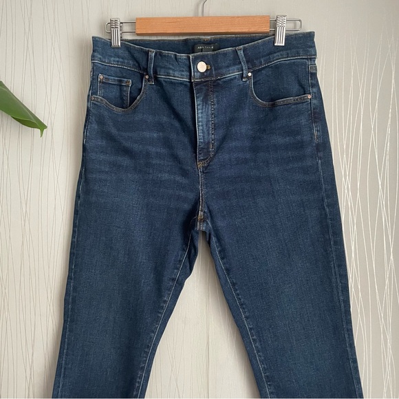 Ann Taylor Jeans - Picture 2 of 8